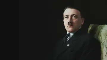 Задник до серіалу "Диктатор: Інтерв
