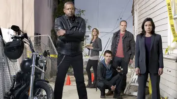 Задник до серіалу "Criminal Minds: Suspect Behavior" #1665557