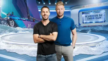 Задник до серіалу "A League of Their Own" #1390996