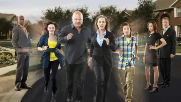 Задник к сериалу "Незвичайна сім’я" #1467699