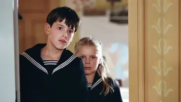 Задник до серіалу "Fanny och Alexander" #1709796