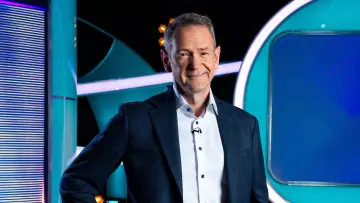 Задник до серіалу "Pointless" #1497524