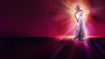 Задник к сериалу "RuPaul