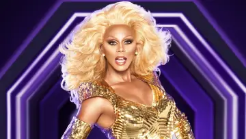 Задник к сериалу "RuPaul