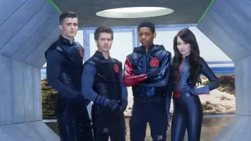 Задник до серіалу "Lab Rats" #1355152