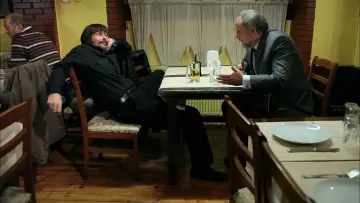 Задник до серіалу "Бехзат Ч.: поліцейський з Анкари" #1375526