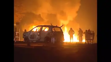 Задник до серіалу "2005 : État d