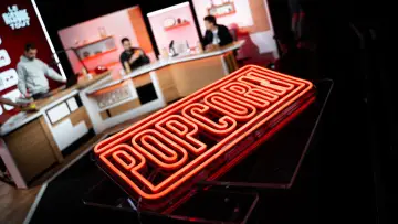 Задник до серіалу "Popcorn" #1289609