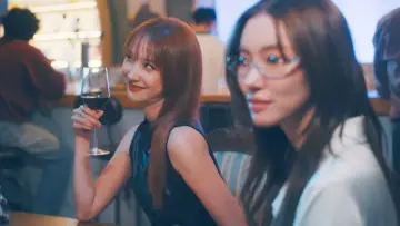 Задник к сериалу "ลัลล์ไม่ชอบไวน์" #1472237