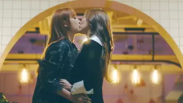 Задник к сериалу "ลัลล์ไม่ชอบไวน์" #1472242
