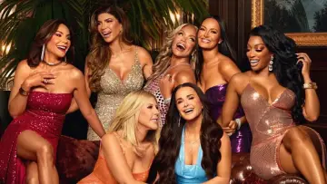 Задник до серіалу "The Real Housewives Ultimate Girls Trip: Roaring 20th" #1317449