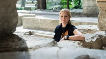 Задник до серіалу "Roman Empire by Train with Alice Roberts" #1603166