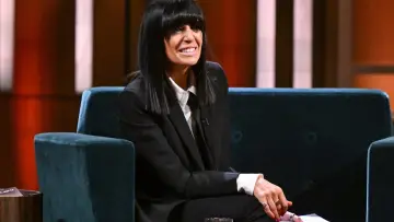 Задник до серіалу "The Claudia Winkleman Show" #1555481