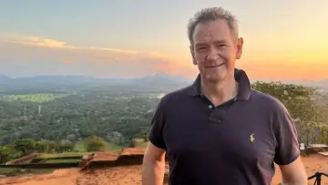 Задник до серіалу "Alexander Armstrong in India" #1499467