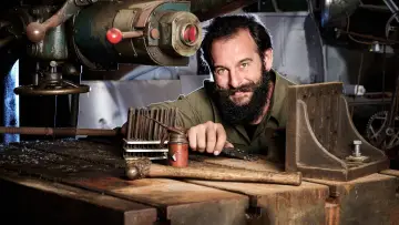 Задник до серіалу "Dom Chinea’s Cornish Workshop" #1552218