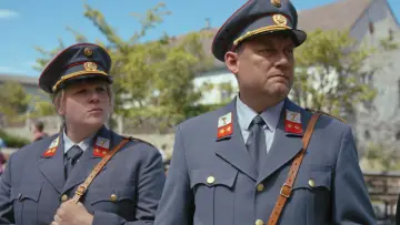 Задник до серіалу "Брауншлаг 1986" #1483394