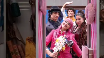 Задник до серіалу "Locker Diaries: Descendants" #1595008