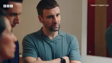 Задник до серіалу "Двадцять двадцять шість" #1490044