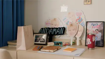 Задник до серіалу "สืบเสียงปริศนา..อุ๊ย! เสียงหัวใจเธอดังกว่า" #1783290