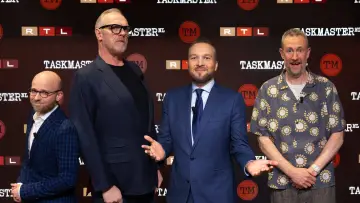 Задник до серіалу "Taskmaster NL" #1483924