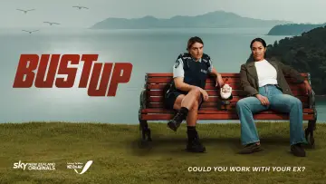 Задник до серіалу "Bust Up" #1477021