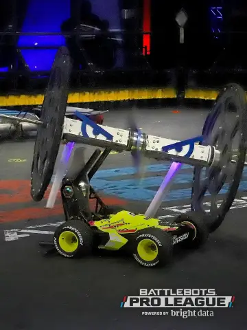 Battlebots Pro League постер