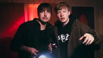 Задник до серіалу "Sam and Colby: Paranormal Investigators" #1808105