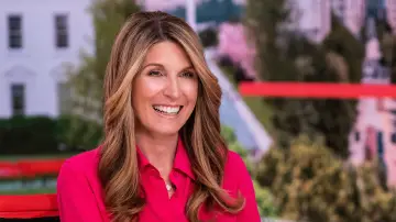 Задник до серіалу "Nicolle Wallace Presents: 92NY on MS NOW" #1811059