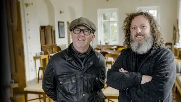Задник до серіалу "Salvage Hunters" #1418839