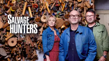 Задник до серіалу "Salvage Hunters" #1418840