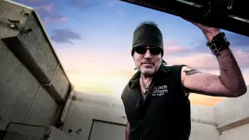 Задник до серіалу "Counting Cars" #1435967