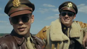Задник до серіалу "Володарі неба" #1335346