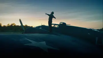 Задник до серіалу "Володарі неба" #1335357
