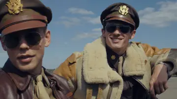 Задник до серіалу "Володарі неба" #1335383