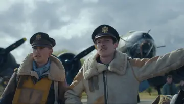 Задник до серіалу "Володарі неба" #1335388