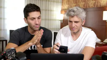 Задник до серіалу "Catfish: The TV Show" #1385324
