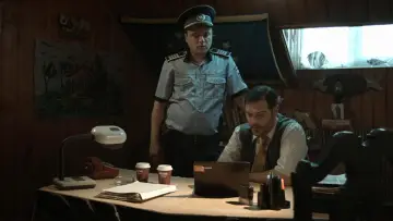 Задник до серіалу "Las Fierbinţi" #1293881