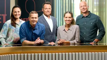 Задник к сериалу "Aftenshowet" #1425274