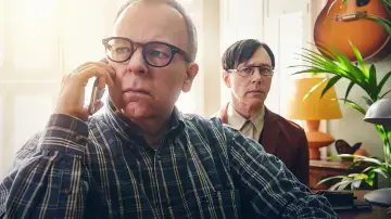 Задник к сериалу "У дев