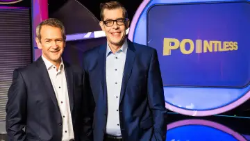 Задник к сериалу "Pointless Celebrities" #1351423