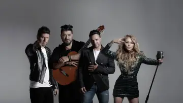 Задник до серіалу "La voz" #1397715