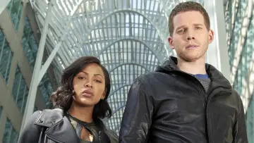 Задник до серіалу "Особлива думка" #1471122