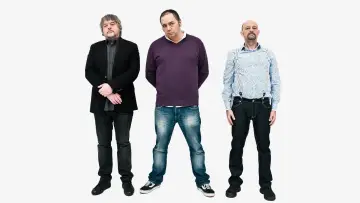 Задник до серіалу "Ilustres Ignorantes" #1403385
