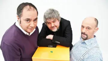 Задник до серіалу "Ilustres Ignorantes" #1403388