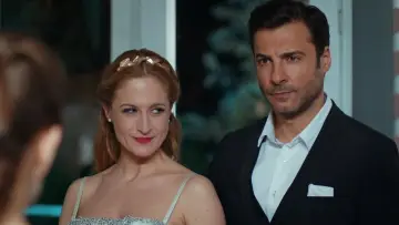 Задник до серіалу "Güllerin Savaşı" #1426378
