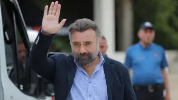 Задник до серіалу "Eşkıya Dünyaya Hükümdar Olmaz" #1357785