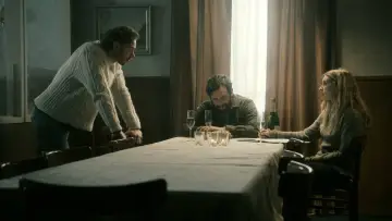 Задник до серіалу "Густіша за кров" #1598578