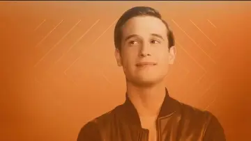 Задник до серіалу "Hollywood Medium with Tyler Henry" #1662923