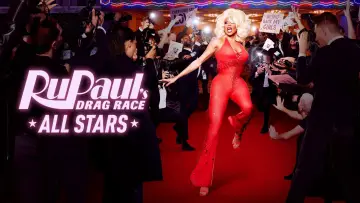 Задник до серіалу "RuPaul