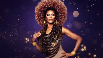 Задник до серіалу "RuPaul